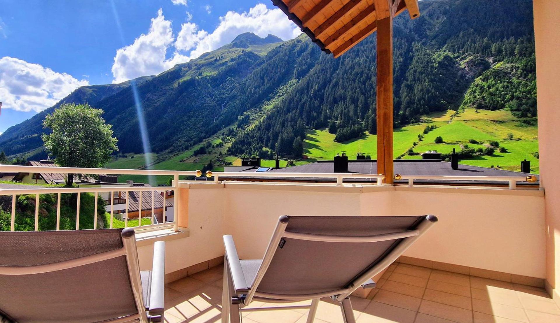 Hotel Garni Corinna Ischgl Exteriör bild